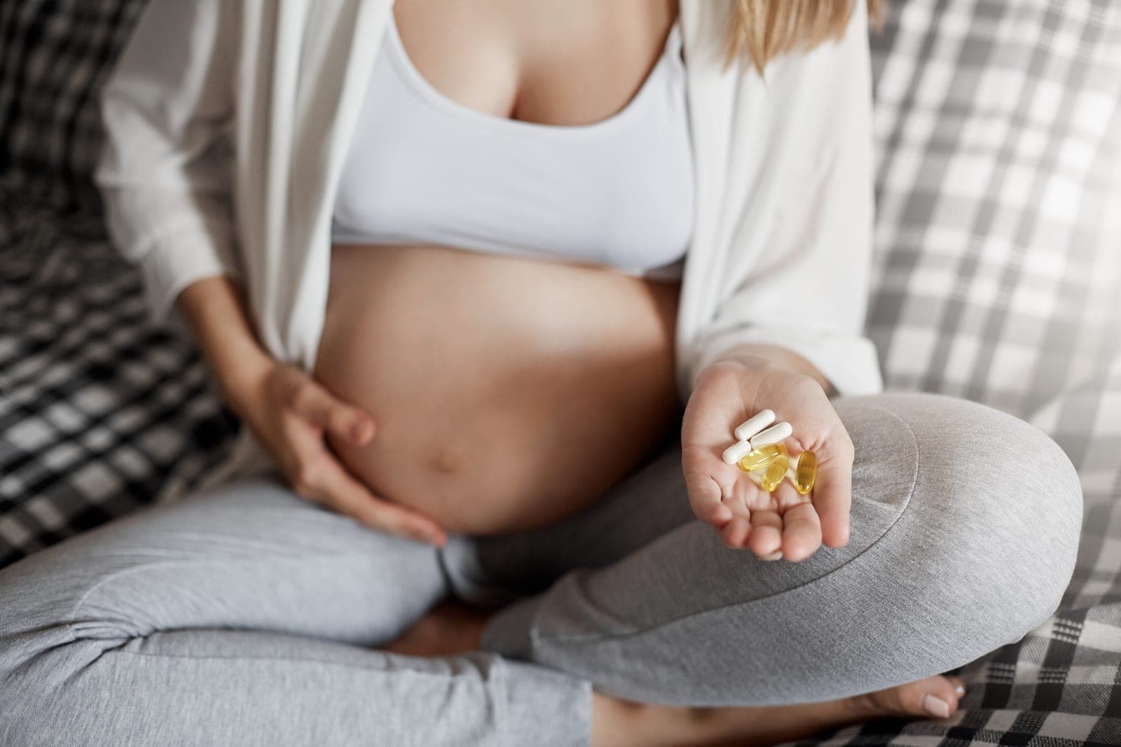 Gestante seguindo a suplementação orientada durante o acompanhamento do diabetes gestacional